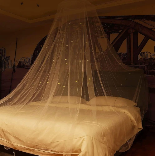 GLOW BED Moskitonetz für Kinderbett Baldachin mit leuchtenden Sternen