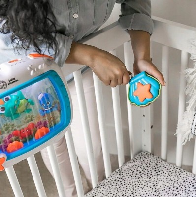 BABY EINSTEIN Meeresträume Spieluhr mit Fernbedienung