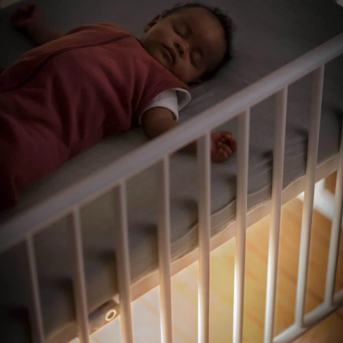 MAXI-COSI Glow intelligente Nachtlampe unter das Babybett mit App 30 cm